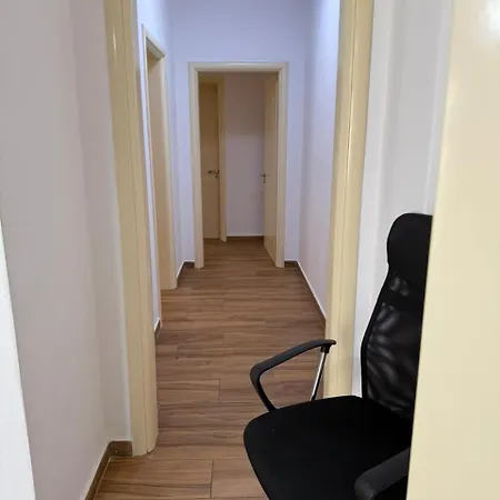 Mino * Durrës